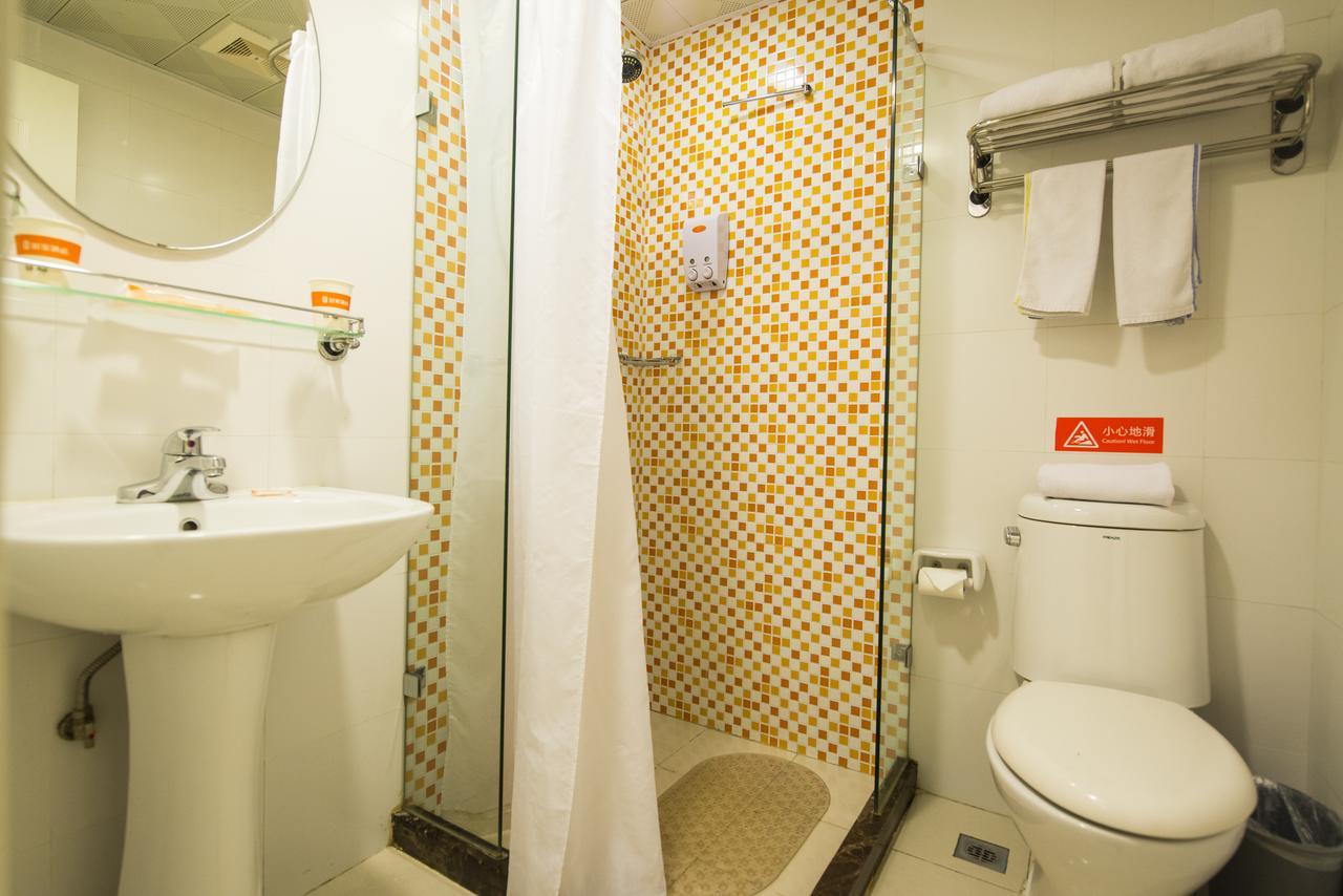 Home Inn Shanghai Xujiahui West Zhongshan Road Ngoại thất bức ảnh